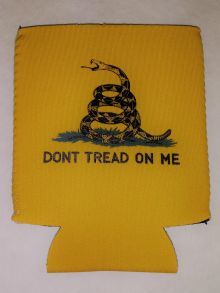 Koozie/Can- Don't tread on me